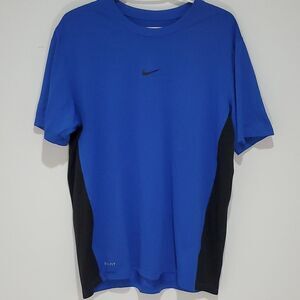 Nike medium Dri-fit blue short sleeve shirt